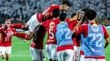 الأهلي يصطدم بالاتحاد السكندري في قمة جماهيرية.. توقيت المباراة والقناة المفتوحة الناقلة